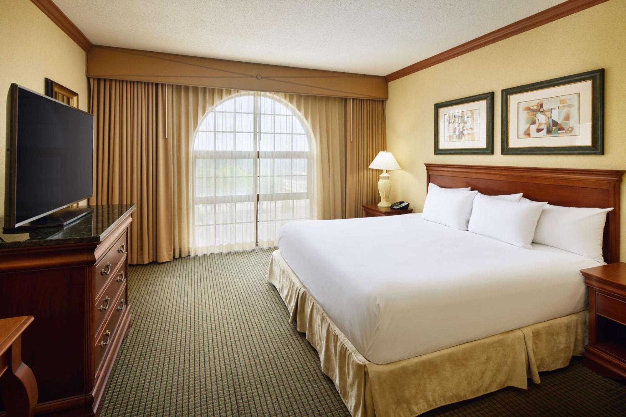 Embassy Suites By Hilton Columbia Greystone Exterior photo